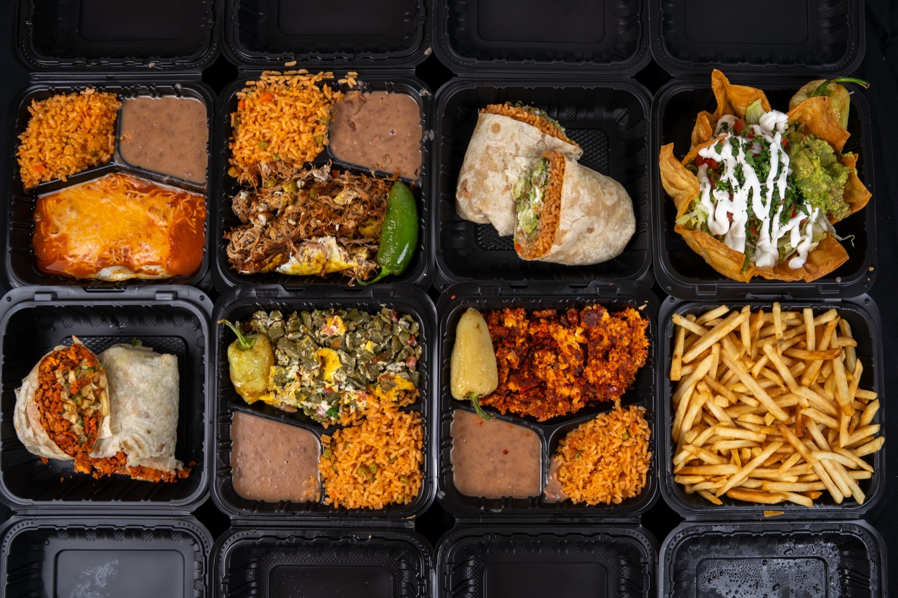 Mexican catering trays and prepared food from Asaderos Supermarket